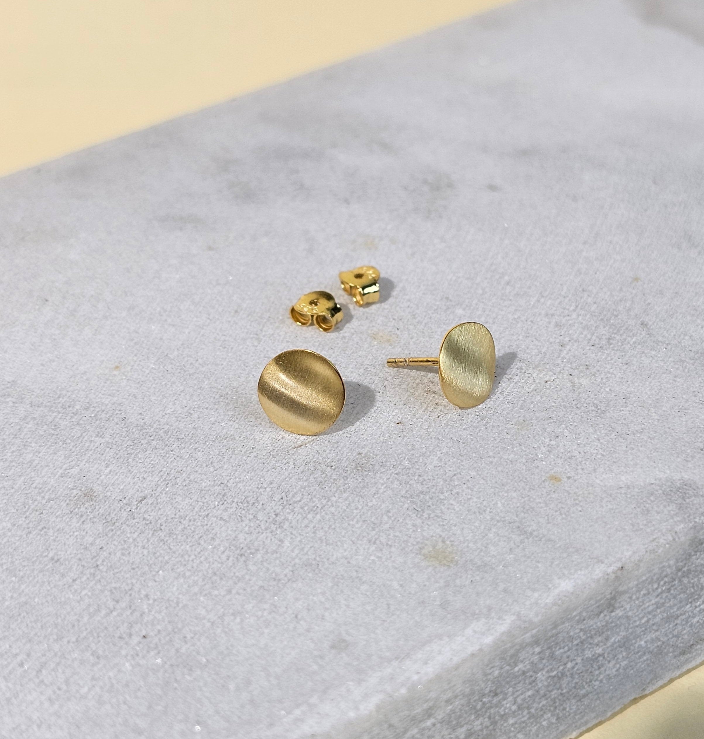 Ohrstecker goldene Welle
