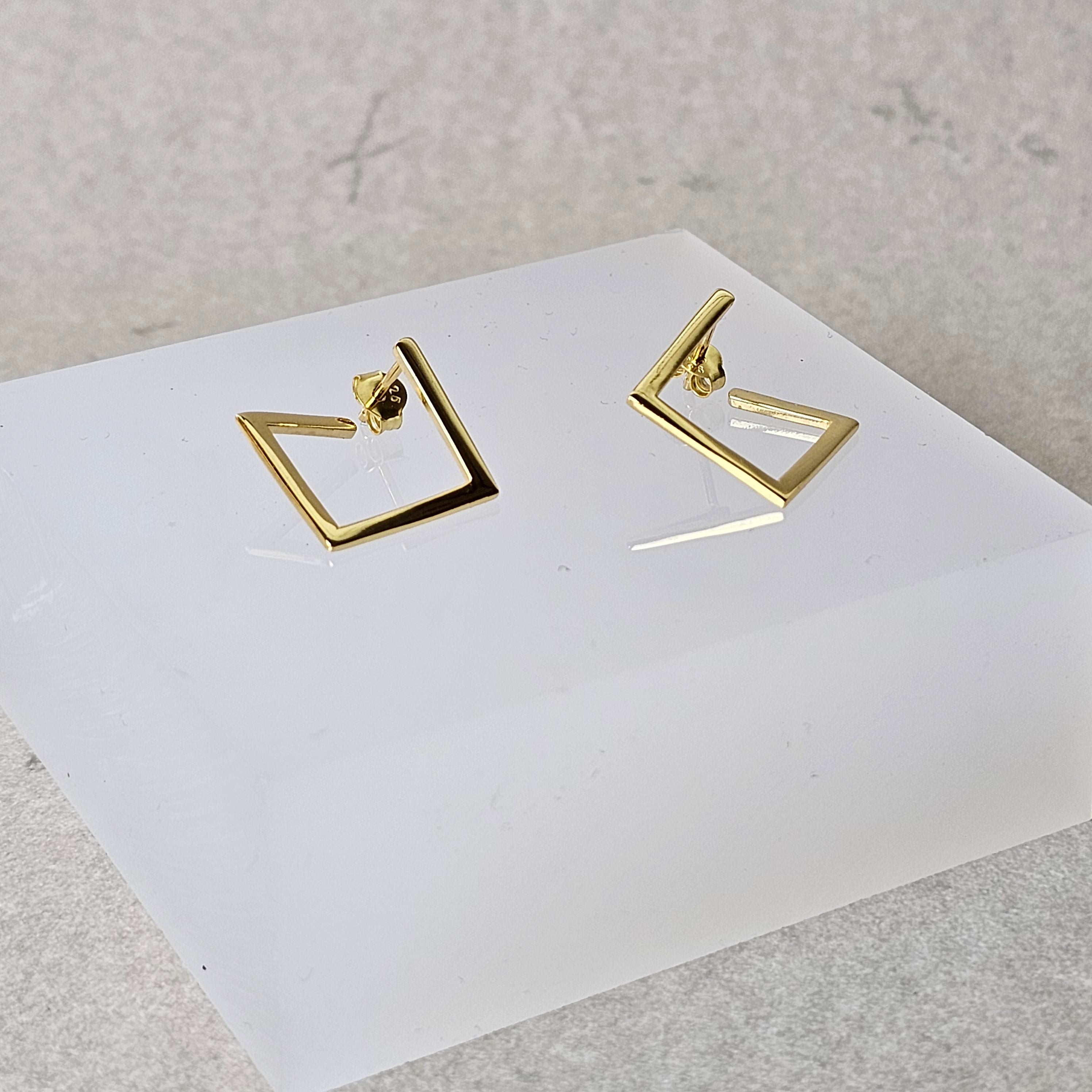 Ohrstecker offenes Quadrat