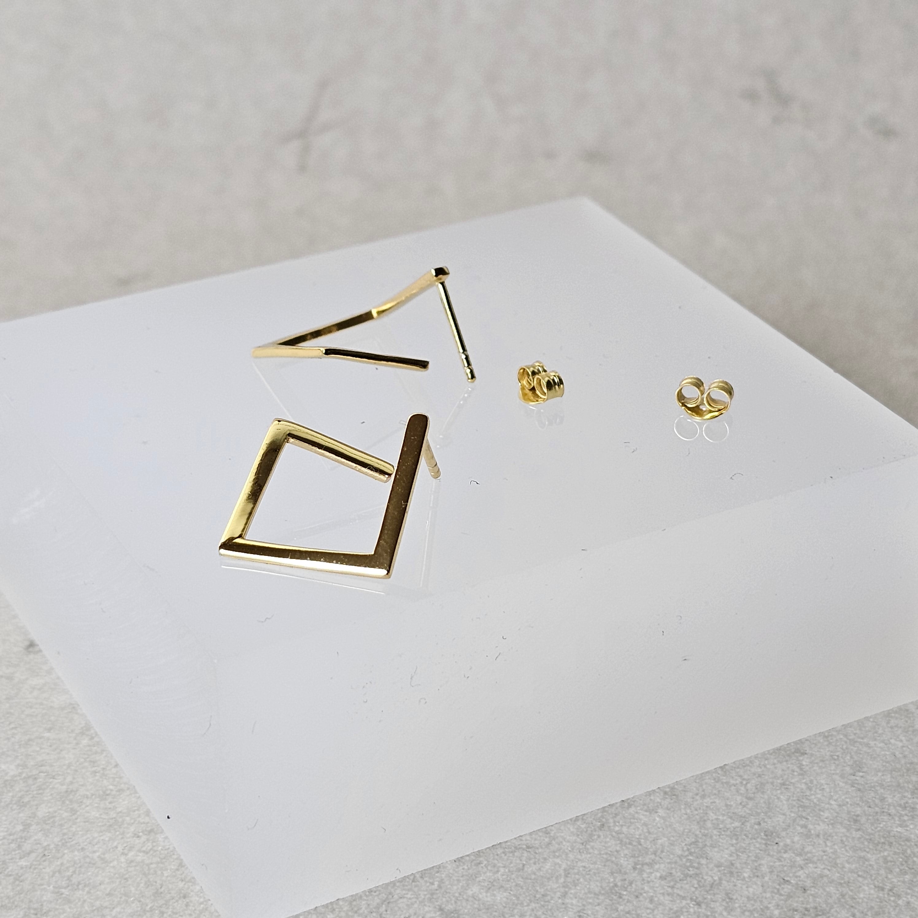 Ohrstecker offenes Quadrat