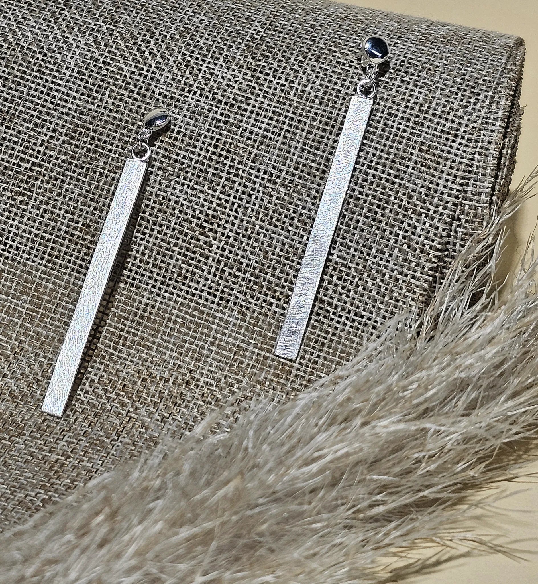 Ohrstecker im Bauhaus-Flair