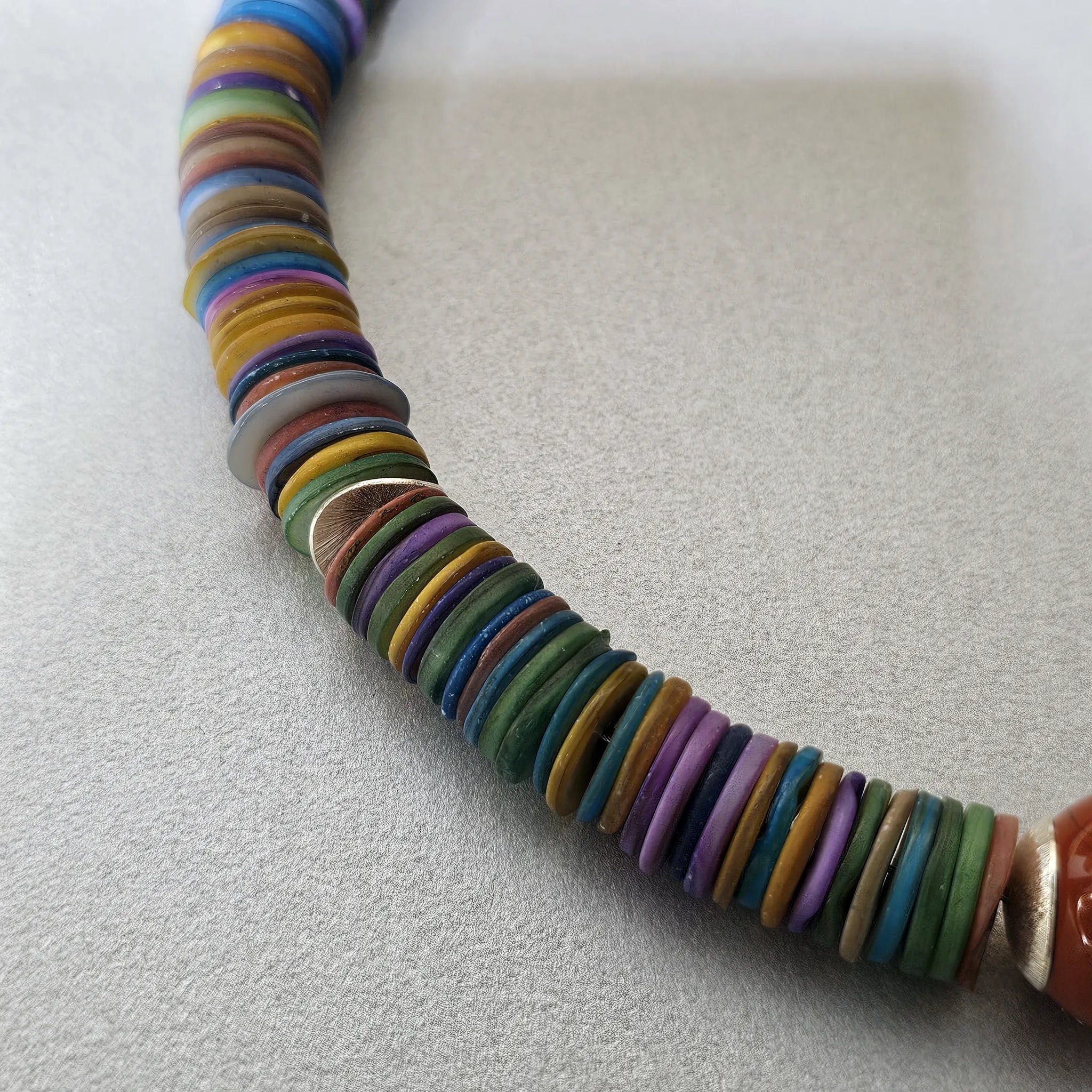 Regenbogen in Perlmutt