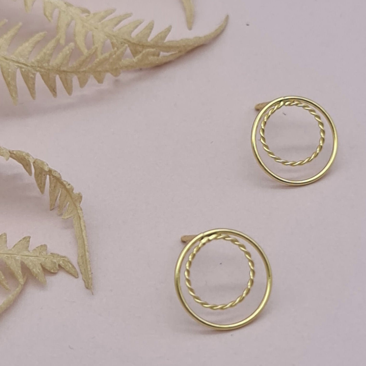Ohrstecker doppelter Designring