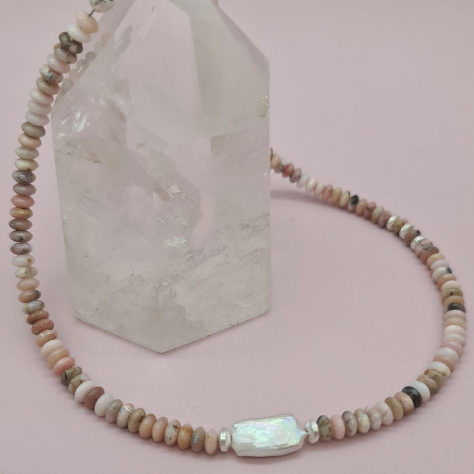 Kette Pinkopal-Barockperle