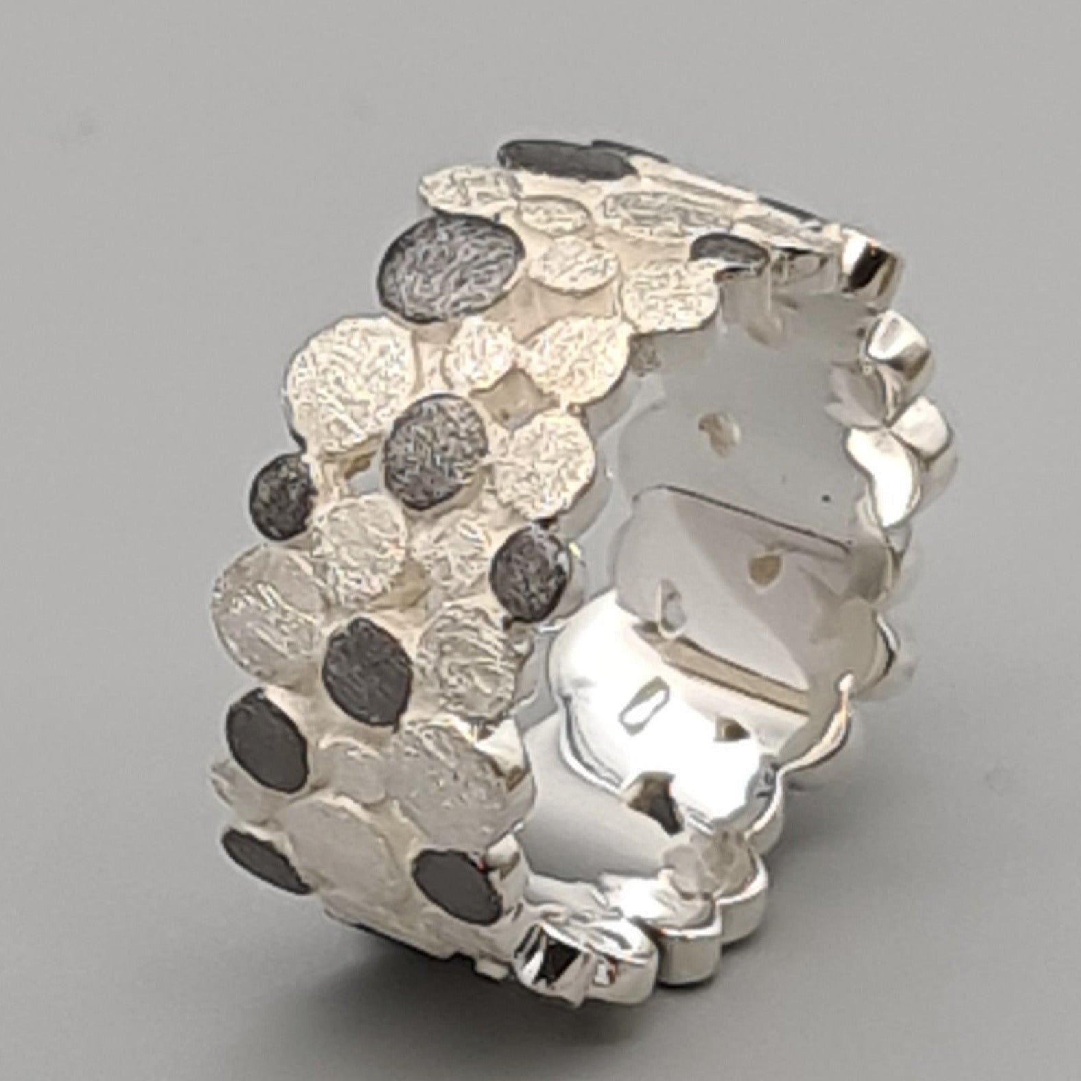 Ring elegant, verspielt