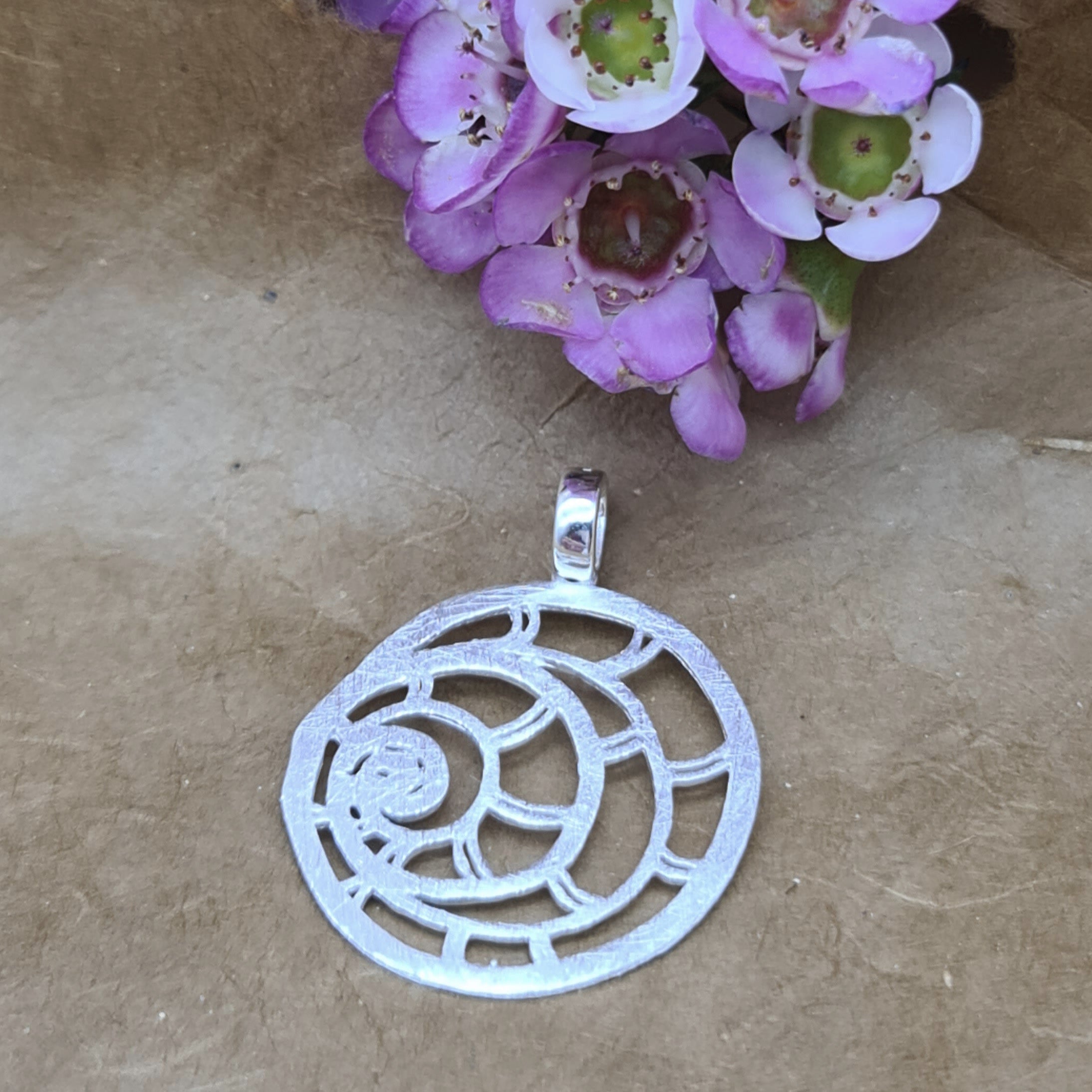 Kettenanhänger Schnecke Silber