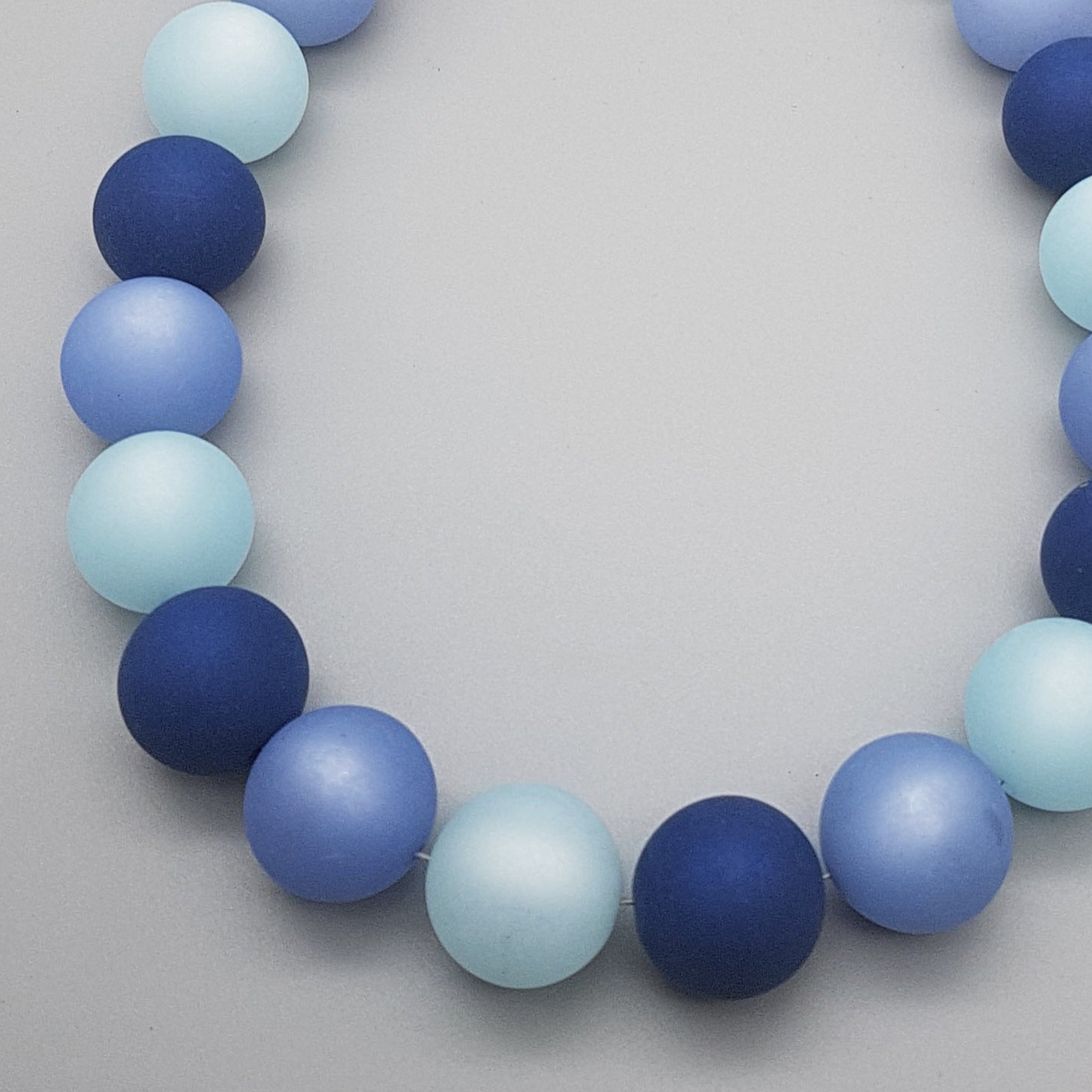 Polariskette Blautöne