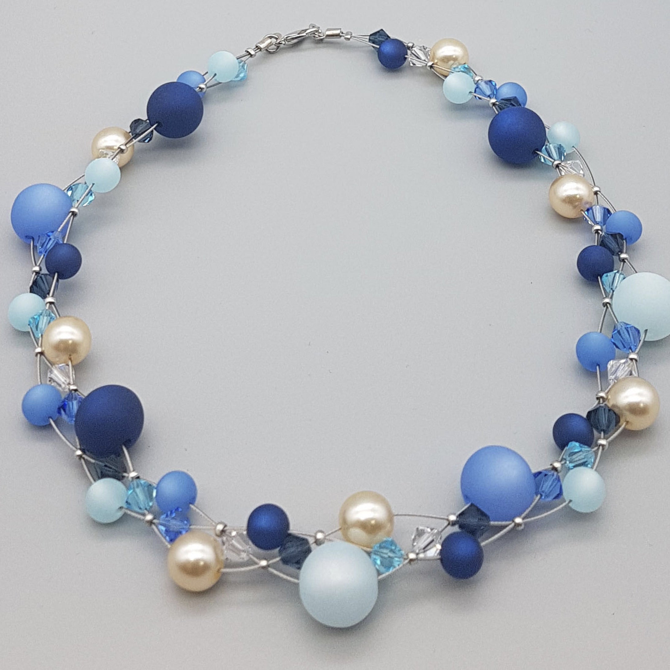 Polaris Glitzerkette in Blautönen