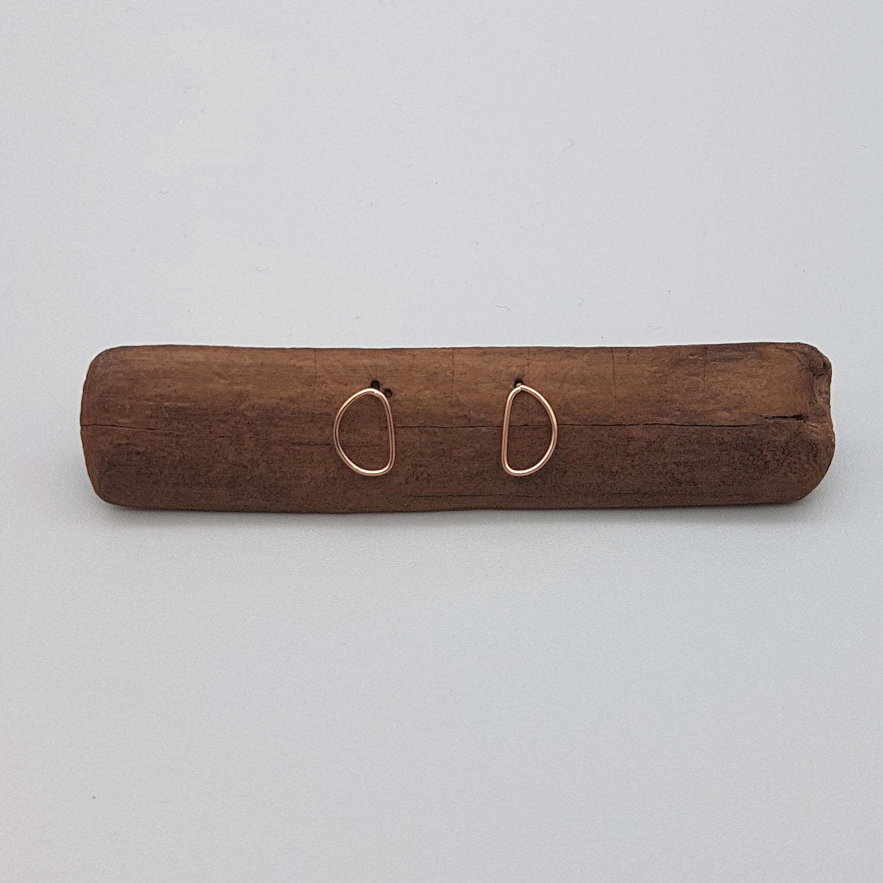 Ohrstecker halbrund Rotgold