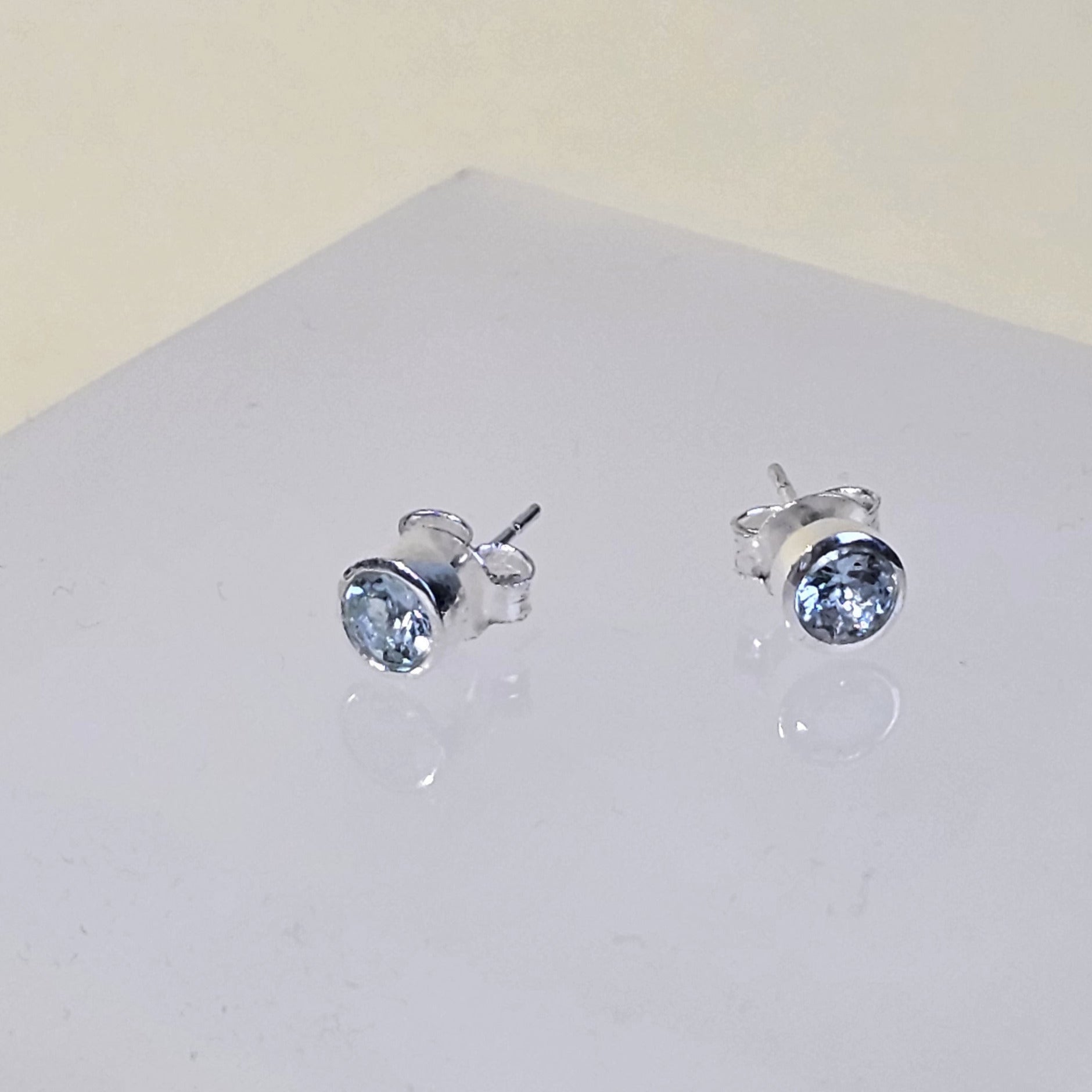 Ohrstecker Aquamarin