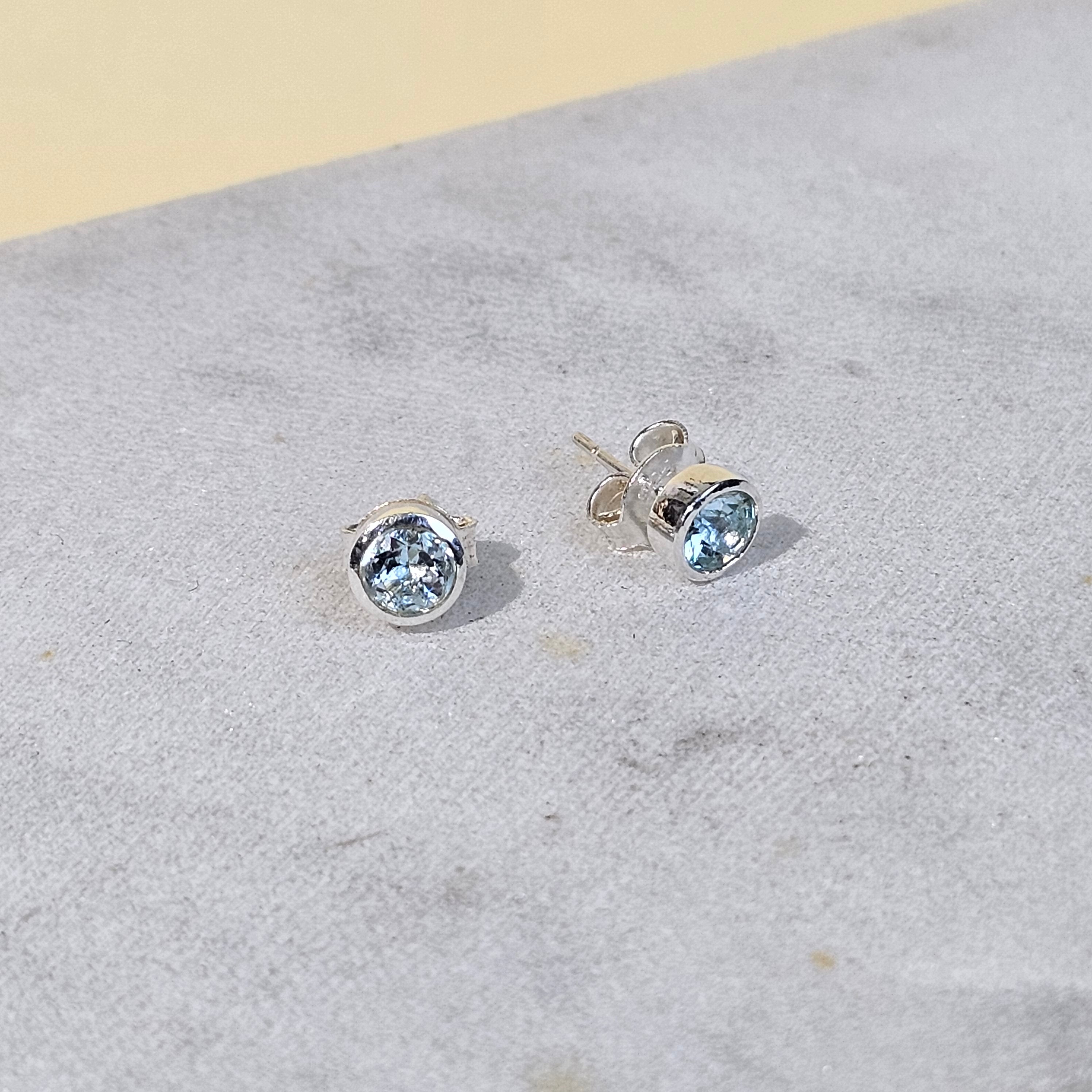 Ohrstecker Aquamarin