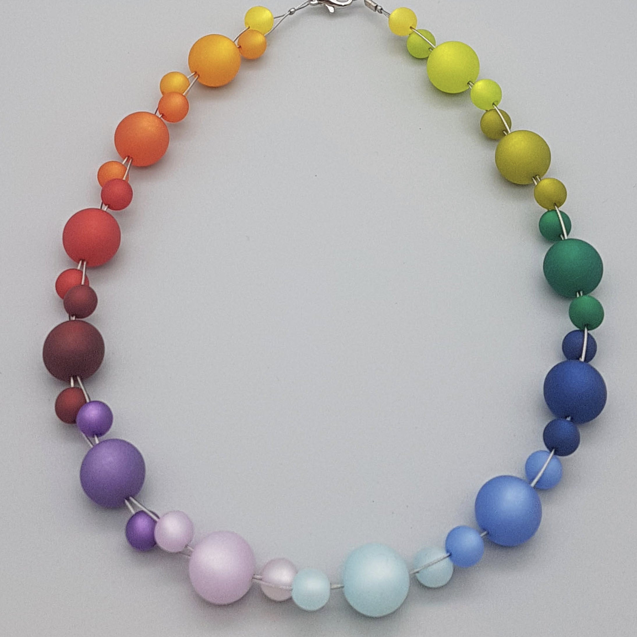 Polariskette in Regenbogenfarben